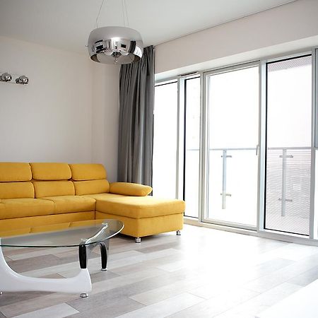 Super-Apartamenty International Fair Poznań Exteriör bild
